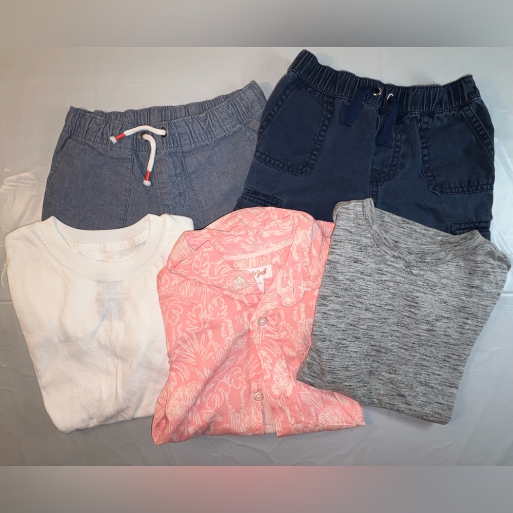 EUC/GUC Bundle of 2 Pair Boys' Shorts, 2 Tees, & Button-Down Shirt
